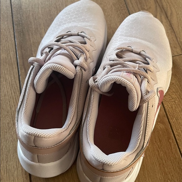 Nike Women's Blush Pink Sneakers - Picture 4 of 6